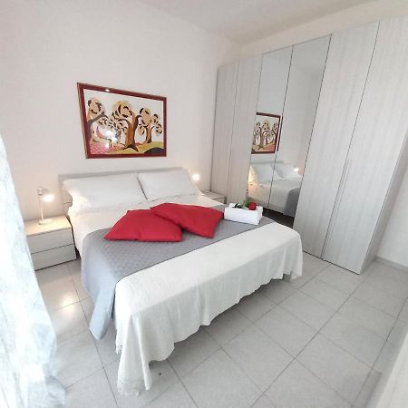Sisters Apartment Алгеро Екстериор снимка