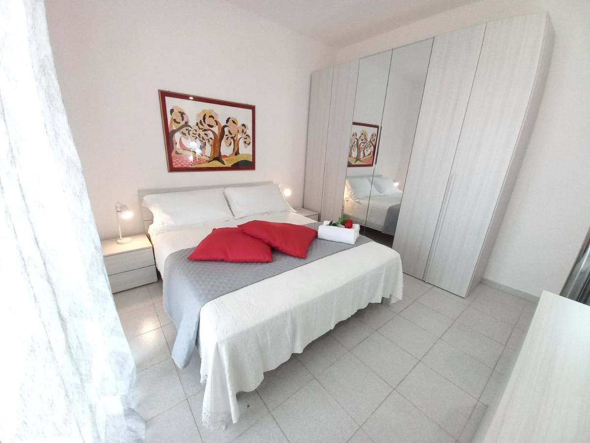Sisters Apartment Алгеро Екстериор снимка